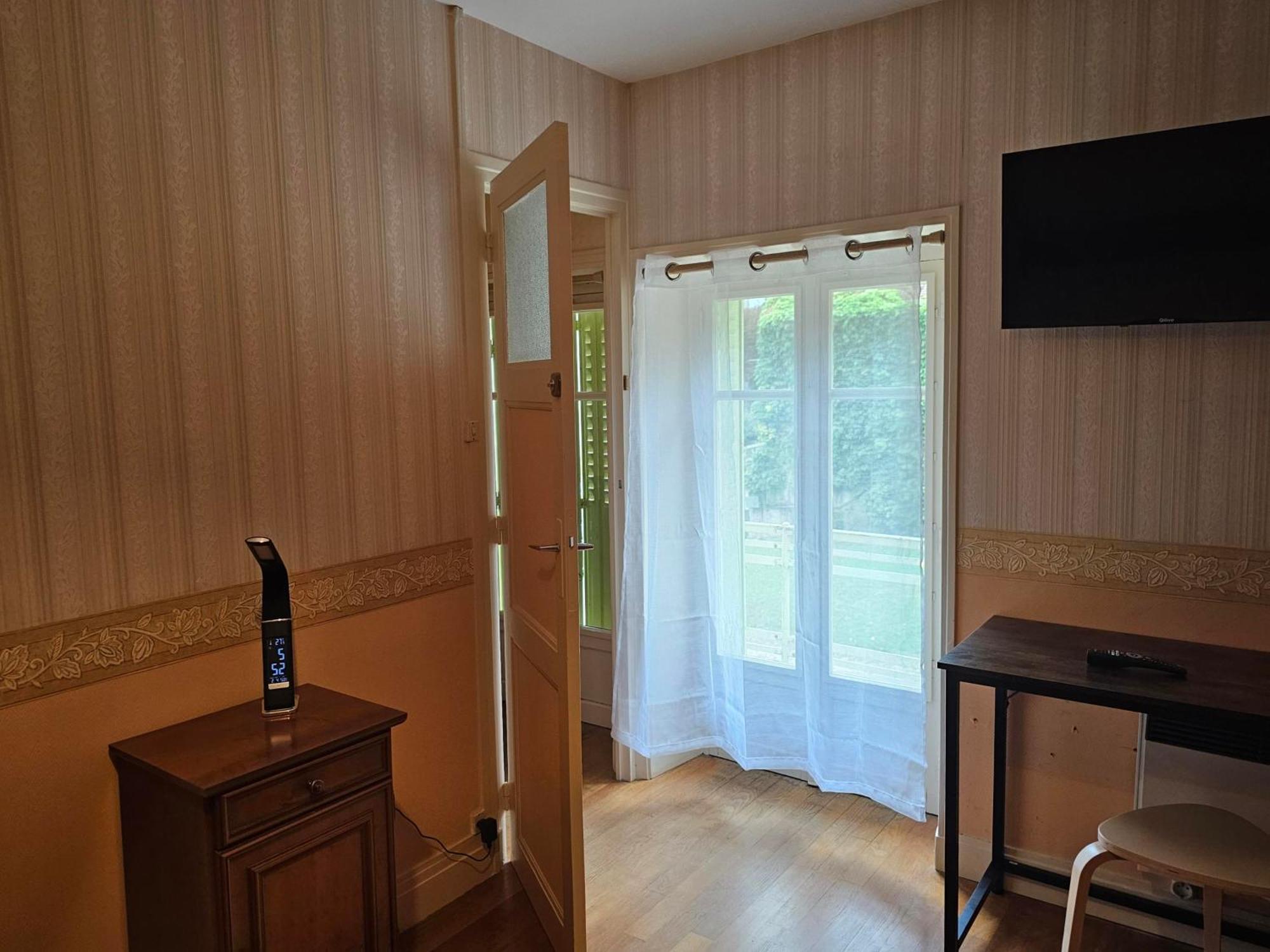 Chambres D'Hotes Les Frerots Lurcy-le-Bourg Экстерьер фото
